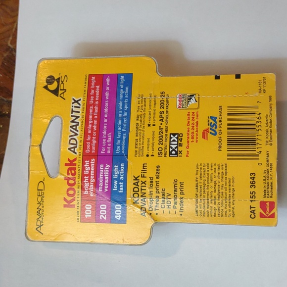 Kodak 35mm film advantix  200speed 24 exposure new out of date - Picture 4 of 4